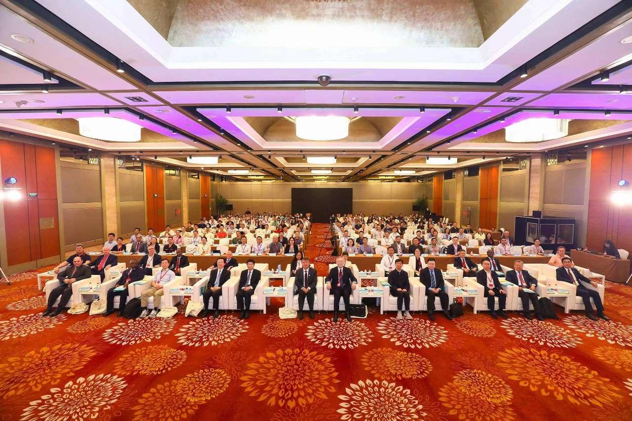 研讨会.jpg