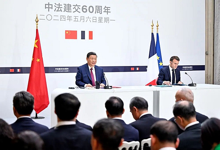 记者1.jpg